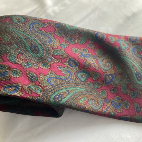 LANVIN PARIS PURE SILK PAYSLEY TIE - Picture 3 of 6